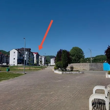 Stan Na Dan -bratunac- Διαμέρισμα *